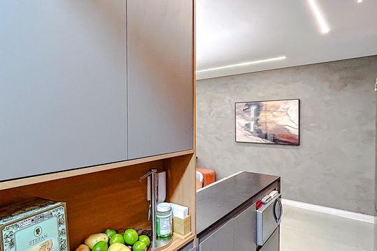 Cozinha de apartamento à venda com 2 quartos, 79m² em Chácara Seis de Outubro, São Paulo