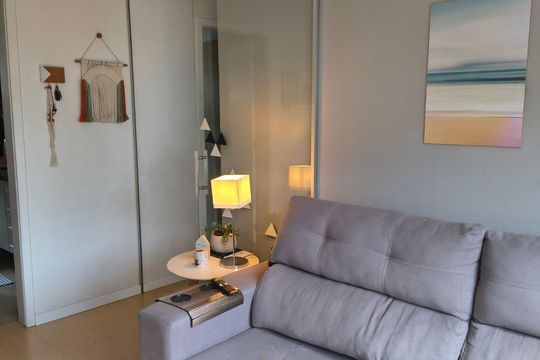 Sala de apartamento à venda com 2 quartos, 60m² em Vila Nova, Novo Hamburgo