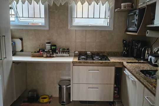 Cozinha de apartamento à venda com 2 quartos, 60m² em Vila Nova, Novo Hamburgo