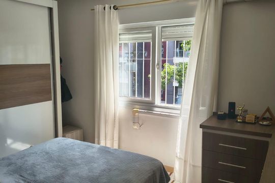 Quarto de apartamento à venda com 2 quartos, 60m² em Vila Nova, Novo Hamburgo