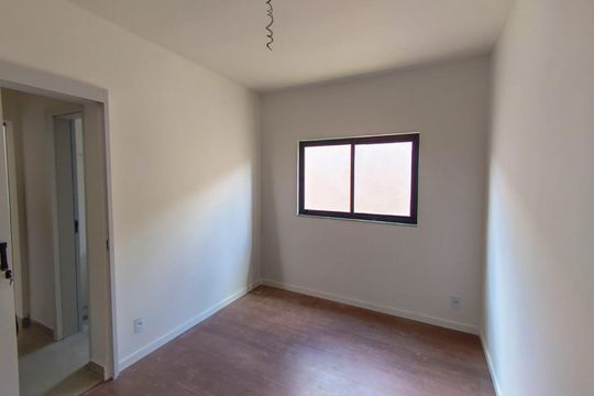 Casa à venda com 3 quartos, 138m² em Jardim Imperial, Lagoa Santa