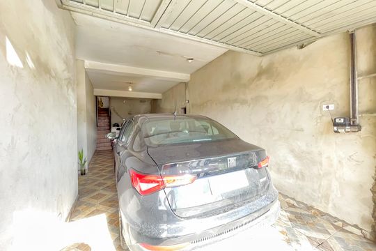 Garagem de casa à venda com 3 quartos, 125m² em Padroeira, Osasco