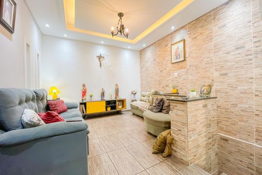 Sala de casa à venda com 3 quartos, 125m² em Padroeira, Osasco