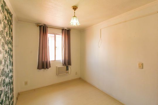 Quarto 2 de apartamento à venda com 2 quartos, 42m² em Igara, Canoas