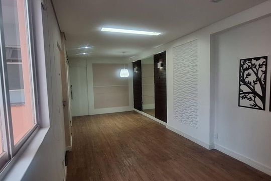 Apartamento à venda com 1 quarto, 64m² em Centro, Campinas