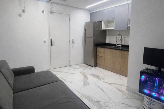 Sala de apartamento à venda com 2 quartos, 37m² em Jardim Miriam, São Paulo