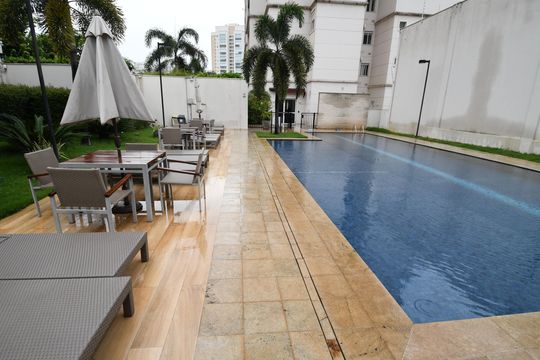 Área comum - Piscina de apartamento à venda com 3 quartos, 117m² em Taquaral, Campinas