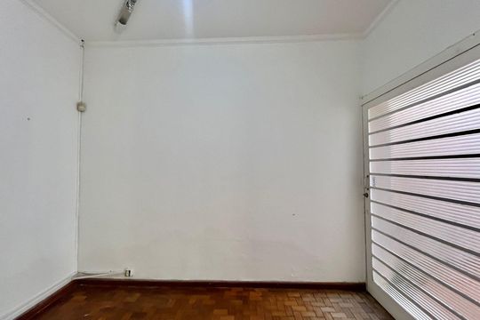 Sala 3 de casa para alugar com 3 quartos, 328m² em Conceicao, Campinas