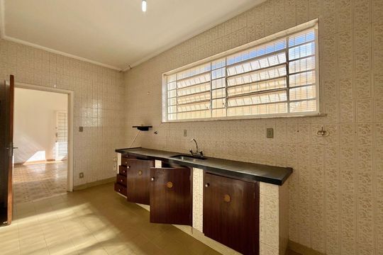 Cozinha de casa para alugar com 3 quartos, 328m² em Conceicao, Campinas