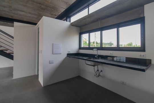 Cozinha de casa de condomínio à venda com 3 quartos, 120m² em Cavalhada, Porto Alegre
