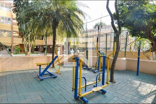 Área comum de apartamento para alugar com 3 quartos, 49m² em Parque Cecap, Guarulhos