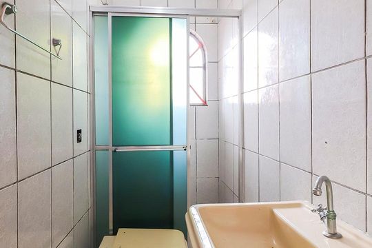 Banheiro de casa à venda com 2 quartos, 106m² em Itaquera, São Paulo