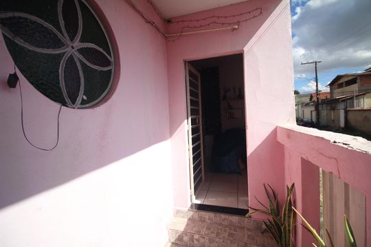 Varanda  de casa à venda com 8 quartos, 660m² em Glória, Belo Horizonte