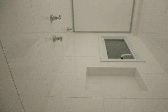 Banheiro de apartamento à venda com 1 quarto, 40m² em Picanço, Guarulhos