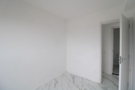 Quarto 1 de apartamento para alugar com 2 quartos, 44m² em Vila Socorro, São Paulo