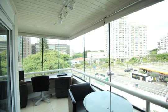 Varanda  de apartamento para alugar com 3 quartos, 217m² em Petrópolis, Porto Alegre