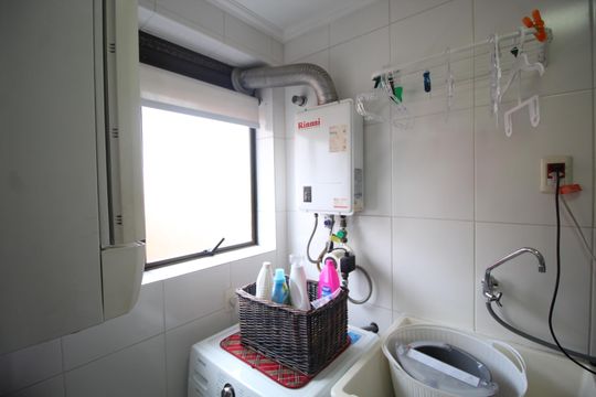 Área de Serviço de apartamento para alugar com 3 quartos, 217m² em Petrópolis, Porto Alegre