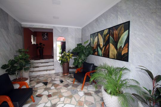 Área comum - Hall de Entrada de apartamento à venda com 3 quartos, 74m² em Olaria, Rio de Janeiro