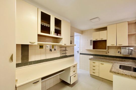 Apartamento à venda com 2 quartos, 105m² em Leblon, Rio de Janeiro