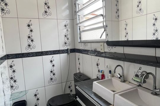 Banheiro daSuíte de apartamento à venda com 3 quartos, 200m² em Freguesia (ilha do Governador), Rio de Janeiro