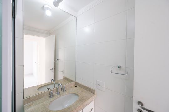 Banheiro Social de apartamento à venda com 2 quartos, 78m² em Vila Monte Alegre, São Paulo