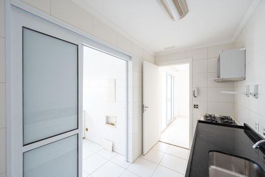 Cozinha de apartamento à venda com 2 quartos, 78m² em Vila Monte Alegre, São Paulo