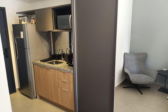 Sala/Quarto de kitnet/studio para alugar com 1 quarto, 25m² em Moema, São Paulo