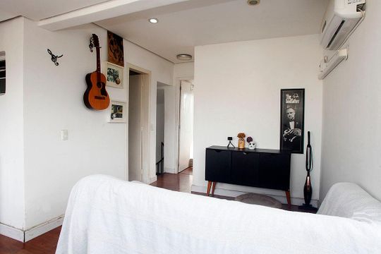 Sala 2 de apartamento à venda com 2 quartos, 120m² em Santana, Porto Alegre