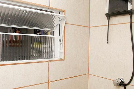 Banheiro 2 de apartamento à venda com 2 quartos, 120m² em Santana, Porto Alegre