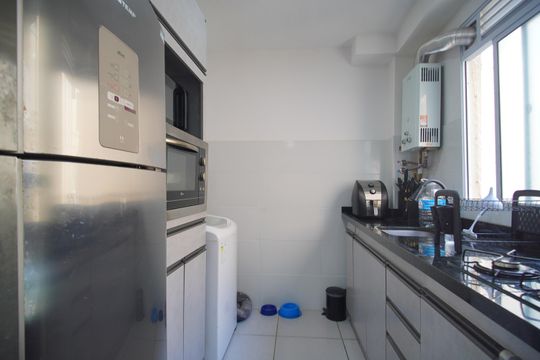Cozinha de apartamento à venda com 2 quartos, 41m² em Santos Dumont, São Leopoldo