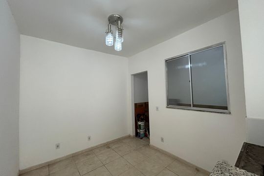 Cozinha de casa para alugar com 3 quartos, 120m² em Cascadura, Rio de Janeiro