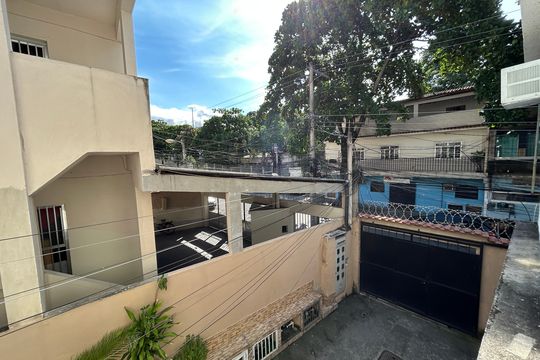 Vista do Quarto 1 de casa para alugar com 3 quartos, 120m² em Cascadura, Rio de Janeiro