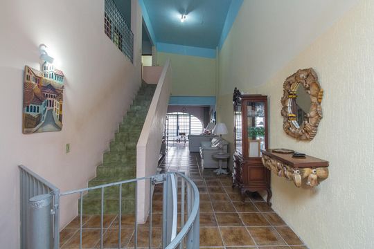 Sala de casa à venda com 5 quartos, 485m² em Jardim da Gloria, São Paulo