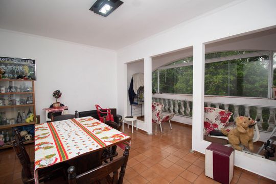 Casa para alugar com 3 quartos, 315m² em Vila Miriam, São Paulo