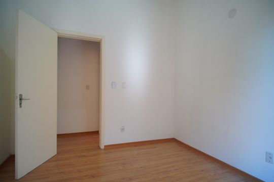 Quarto 3 de casa à venda com 4 quartos, 220m² em Jardim America, São Leopoldo