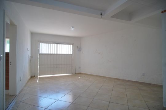 Garagem de casa à venda com 4 quartos, 220m² em Jardim America, São Leopoldo