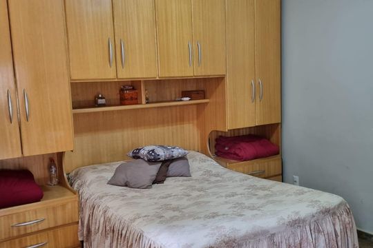 Quarto de casa à venda com 4 quartos, 90m² em Parque Santa Madalena, São Paulo
