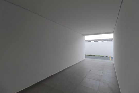 Garagem de casa de condomínio à venda com 3 quartos, 140m² em Trevo, Belo Horizonte