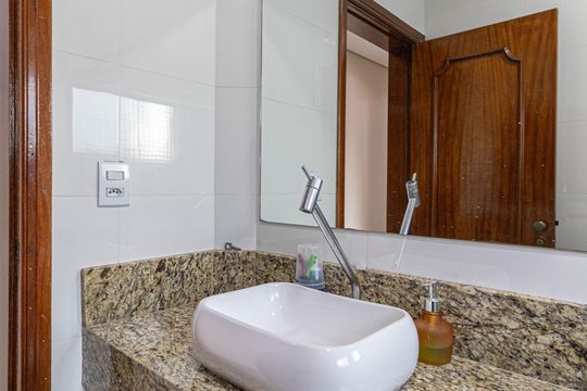Casa à venda com 3 quartos, 180m² em Jardim Ipanema (zona Leste), São Paulo