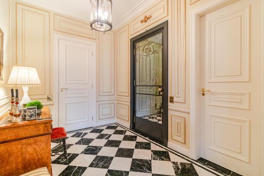 Hall de apartamento à venda com 3 quartos, 210m² em Cerqueira César, São Paulo