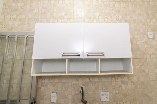 Cozinha - Armários de casa à venda com 2 quartos, 60m² em Olaria, Rio de Janeiro
