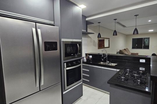 Cozinha de casa de condomínio à venda com 3 quartos, 161m² em Vargem Grande, Rio de Janeiro