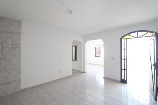 Cozinha de casa para alugar com 2 quartos, 119m² em Parque Cocaia, São Paulo
