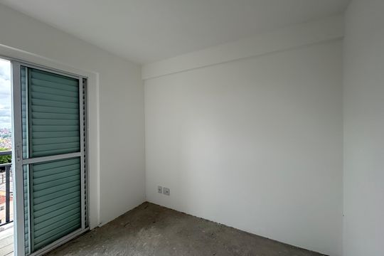 Quarto de apartamento à venda com 1 quarto, 85m² em Piqueri, São Paulo