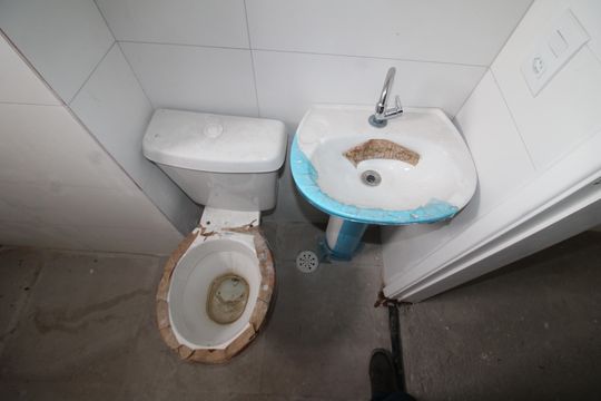Banheiro de apartamento à venda com 1 quarto, 79m² em Piqueri, São Paulo