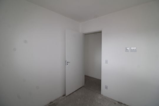 Quarto 1 de apartamento à venda com 2 quartos, 49m² em Piqueri, São Paulo