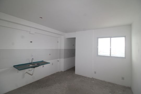 Sala / Cozinha de apartamento à venda com 1 quarto, 39m² em Piqueri, São Paulo