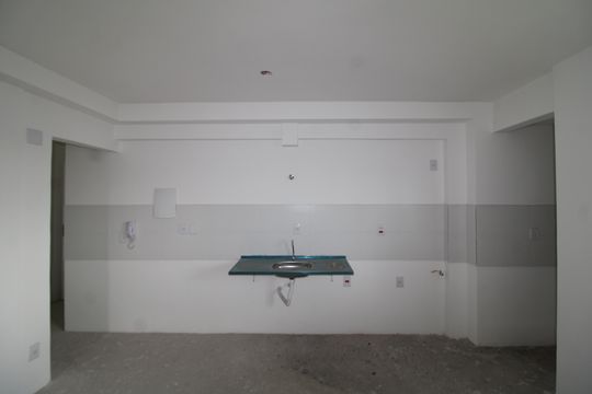 Sala / Cozinha de apartamento à venda com 1 quarto, 39m² em Piqueri, São Paulo