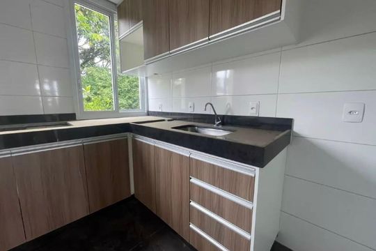 Apartamento para alugar com 3 quartos, 180m² em Padre Eustáquio, Belo Horizonte