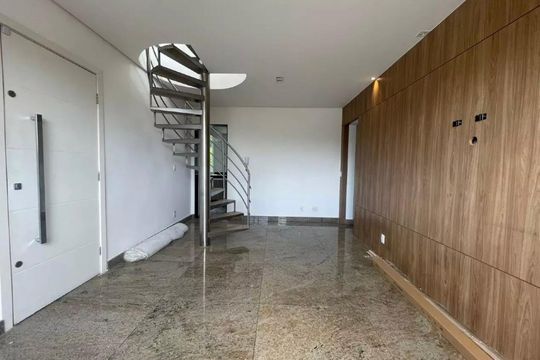 Apartamento para alugar com 3 quartos, 180m² em Padre Eustáquio, Belo Horizonte